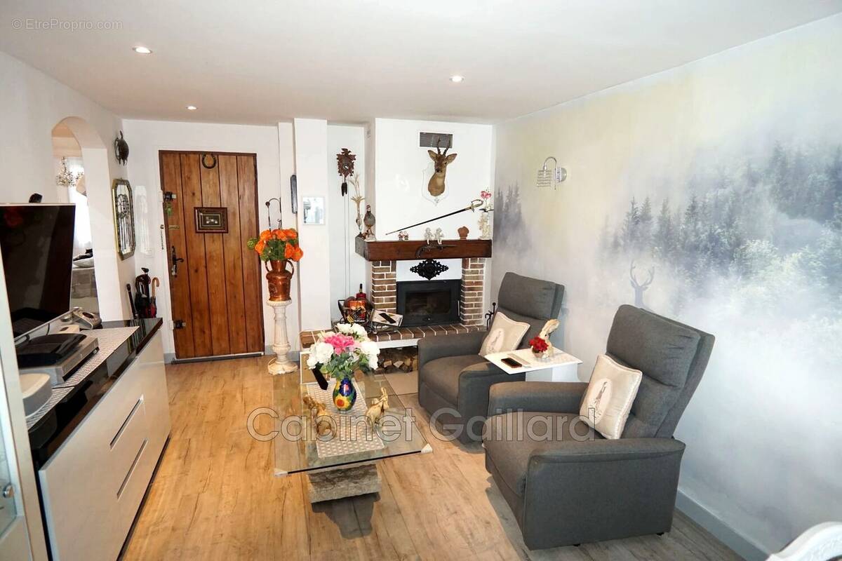 Appartement à PEYMEINADE