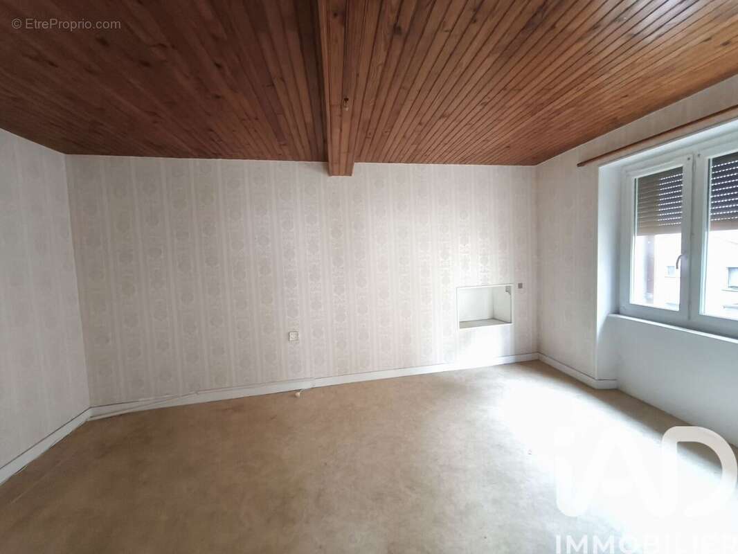 Photo 7 - Maison à VIC-LE-COMTE