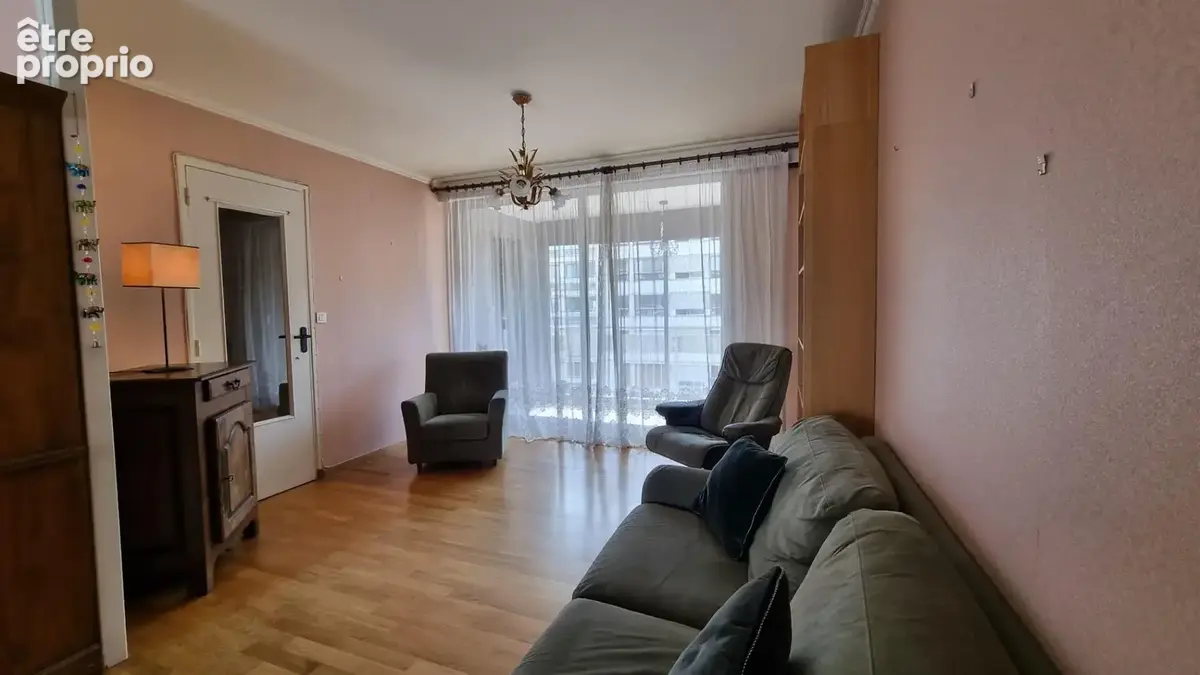 Appartement T4 à vendre - Rouen Île Lacroix - 86.22 m² - Loggia plein Sud - Ascenseur - Parking - photo 4