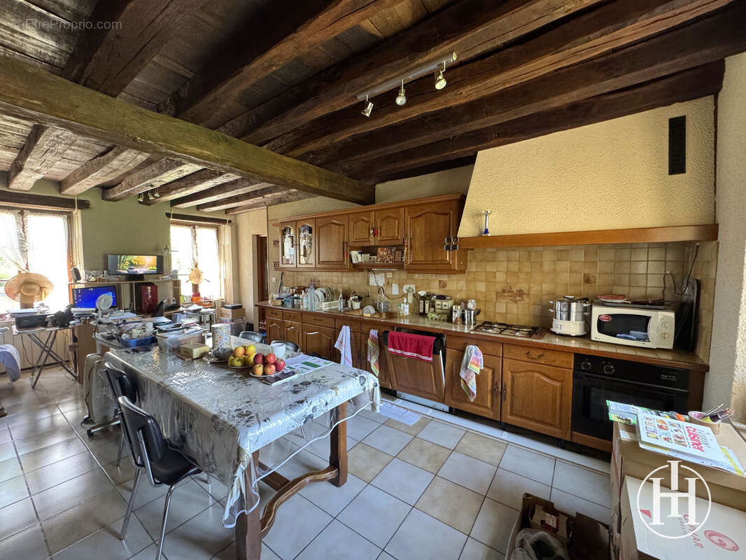 Maison à CHARENTON-DU-CHER