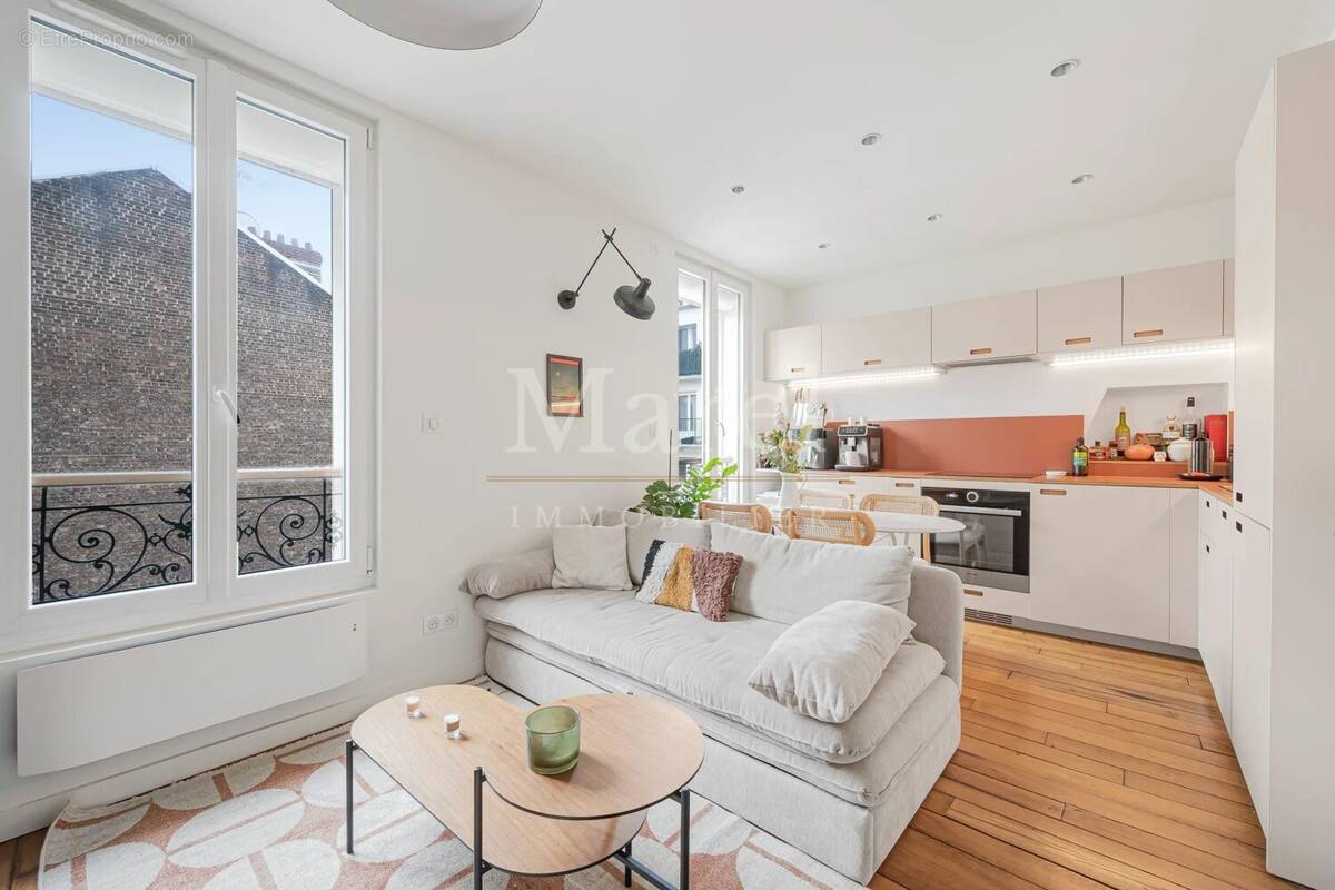 Appartement à PARIS-19E
