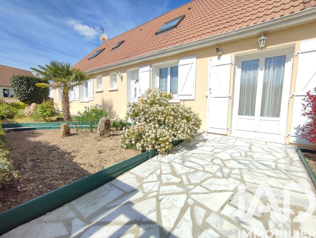 Photo 1 - Maison à MORANCEZ