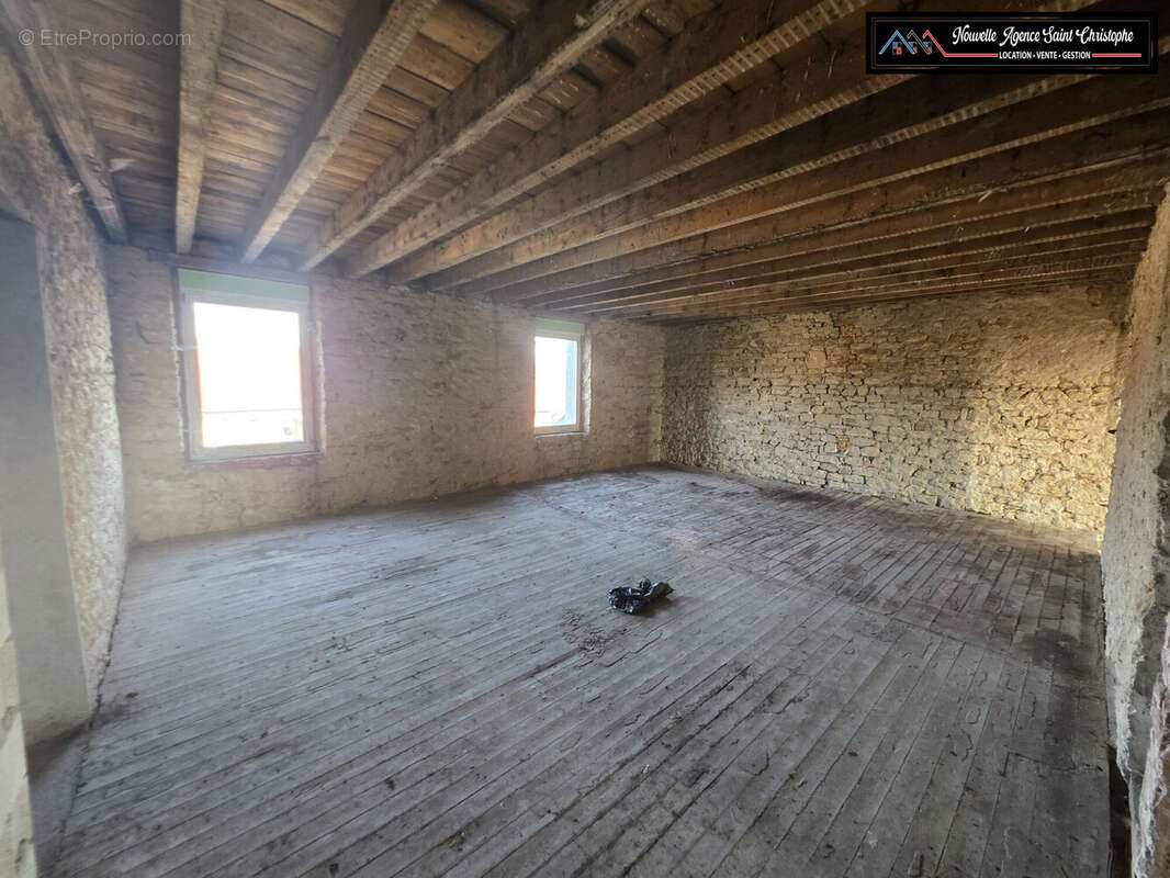 Appartement à TUCQUEGNIEUX