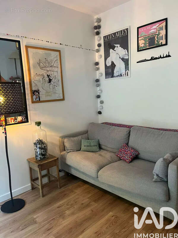 Photo 2 - Appartement à LA CELLE-SAINT-CLOUD