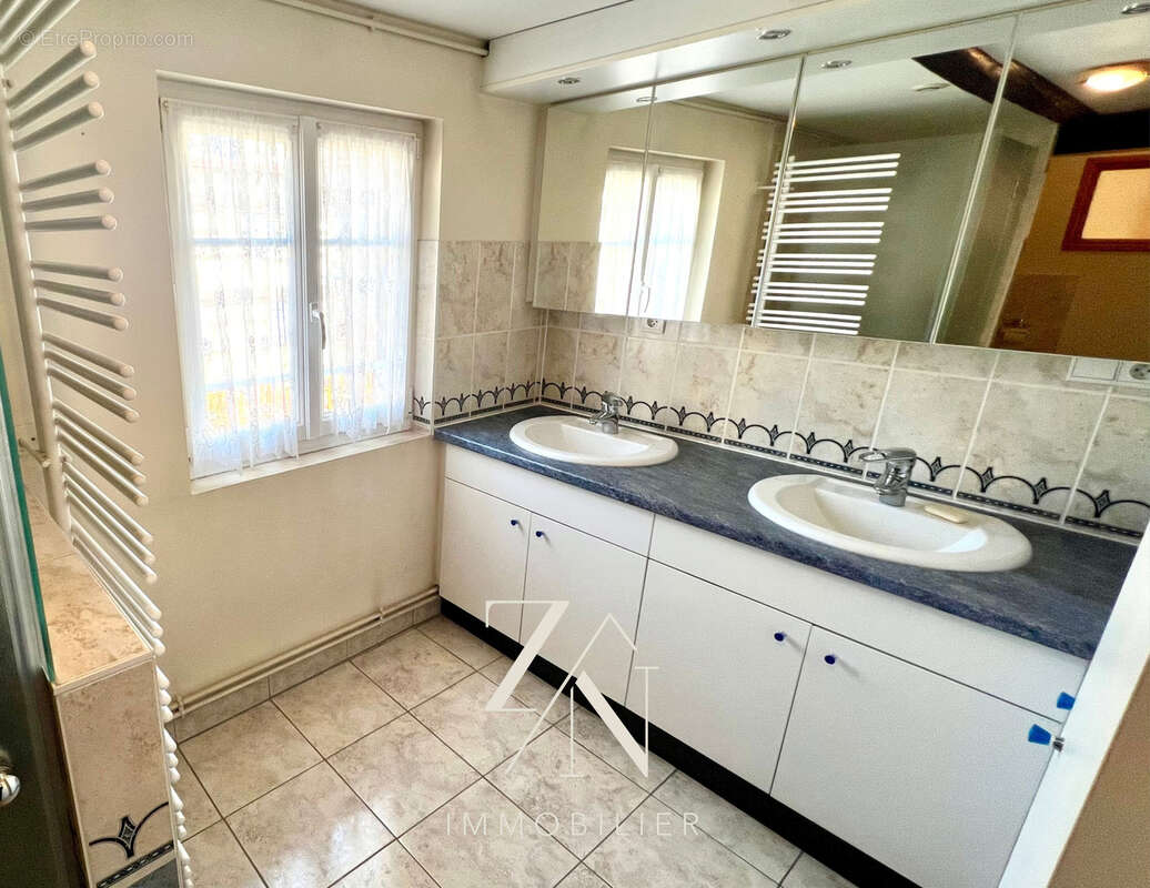 Maison 6 pièces de 144 m2 - photo 14