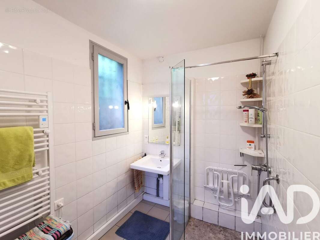 Maison 100 m² à Capdenac  - photo 9