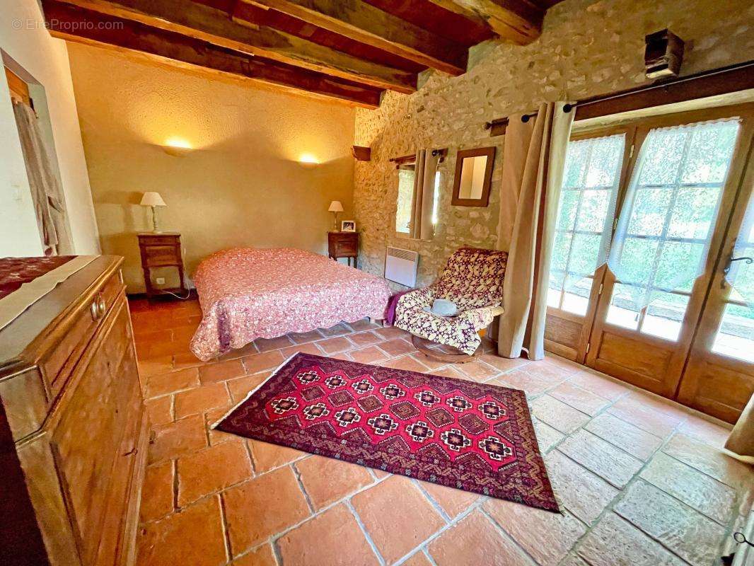 Maison à MAUZENS-ET-MIREMONT