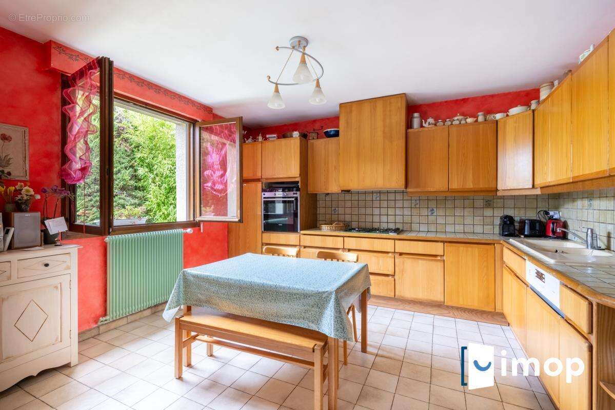 Maison à DEUIL-LA-BARRE