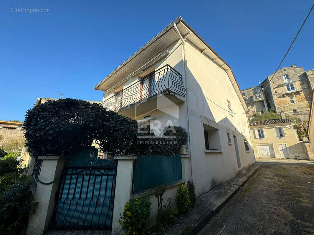 Maison à BOURG