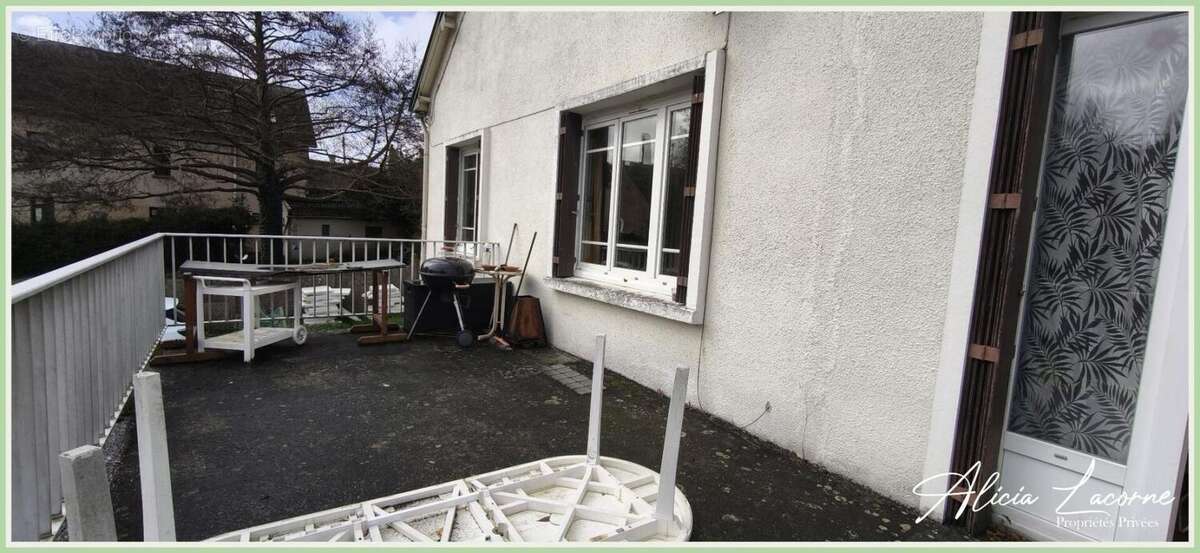 Maison à LILLEBONNE