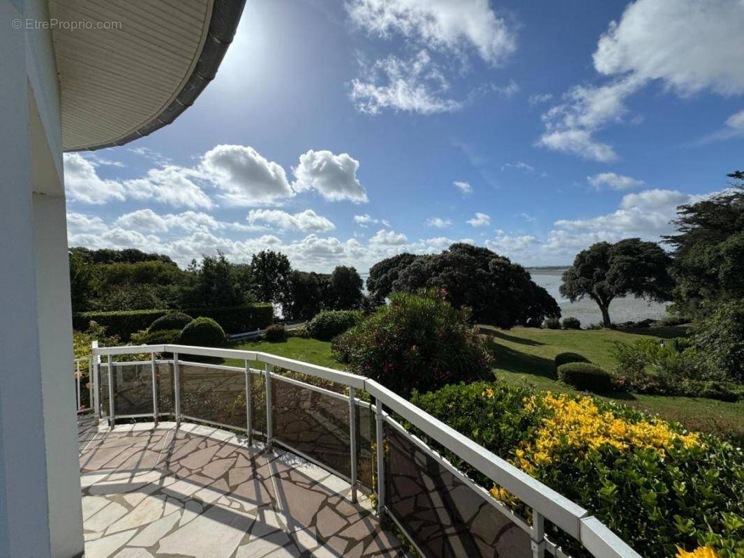 Maison à SAINT-MELOIR-DES-ONDES