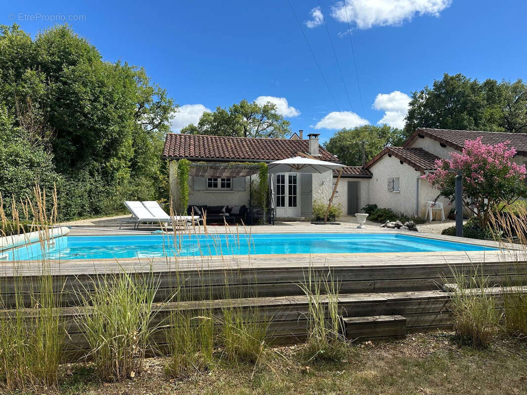 Maison de plain-pied  avec piscine chauffée et espace indépendant - photo 15
