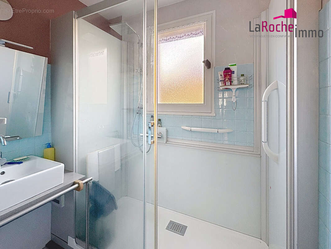 Maison à LA ROCHE-MAURICE