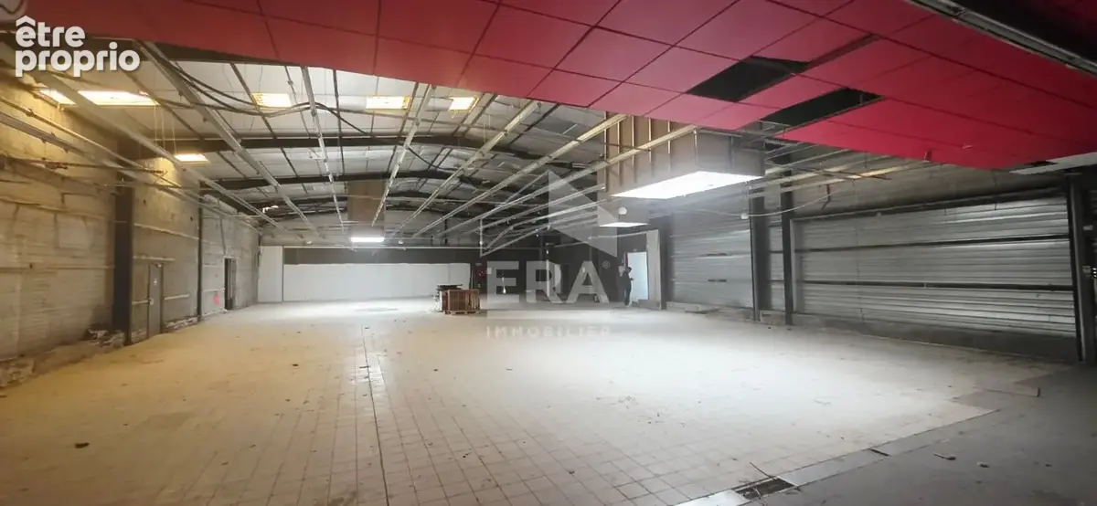 Local commercial 673m² à quillan - photo 4