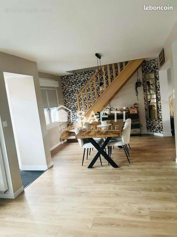 Photo 5 - Maison à HERSIN-COUPIGNY