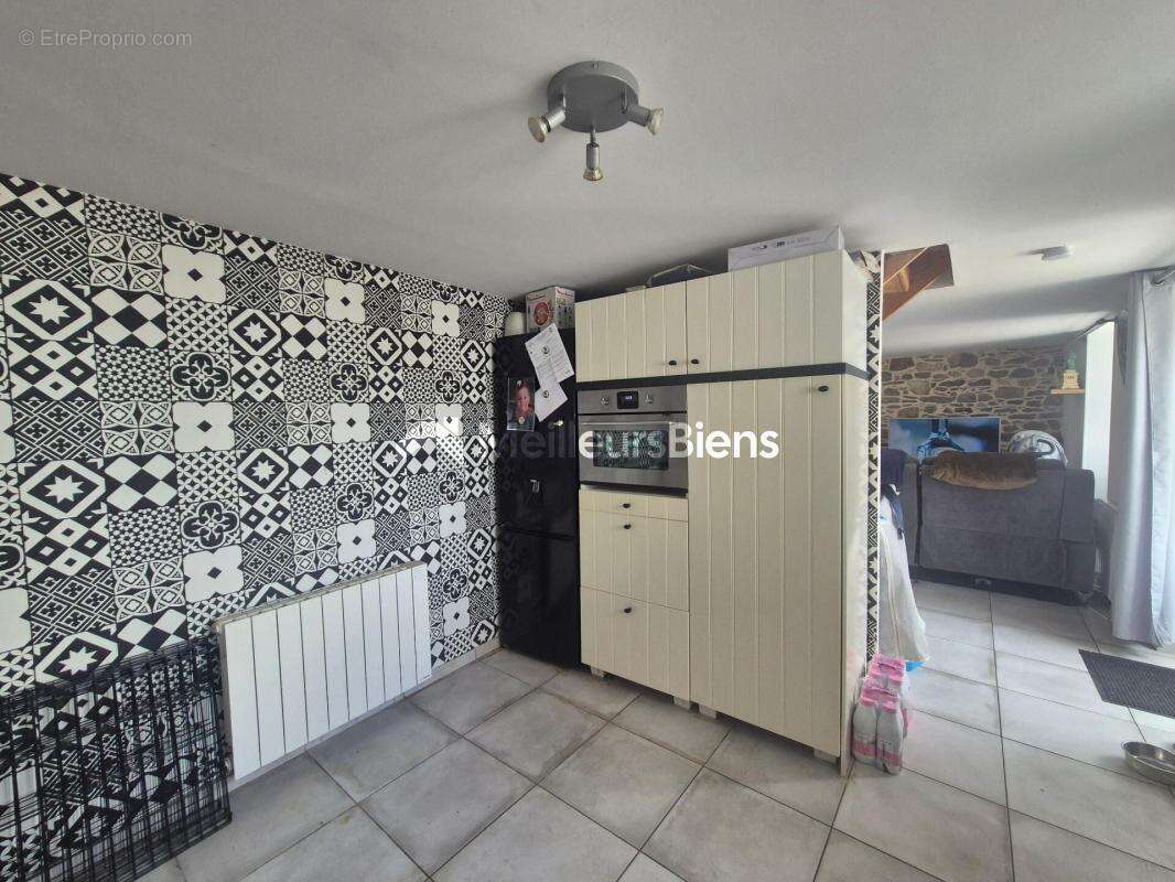 Maison de 80m² centre bourg Taule - photo 5