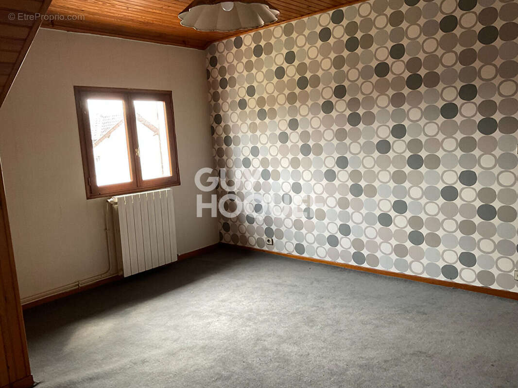 Maison à LE BLANC-MESNIL