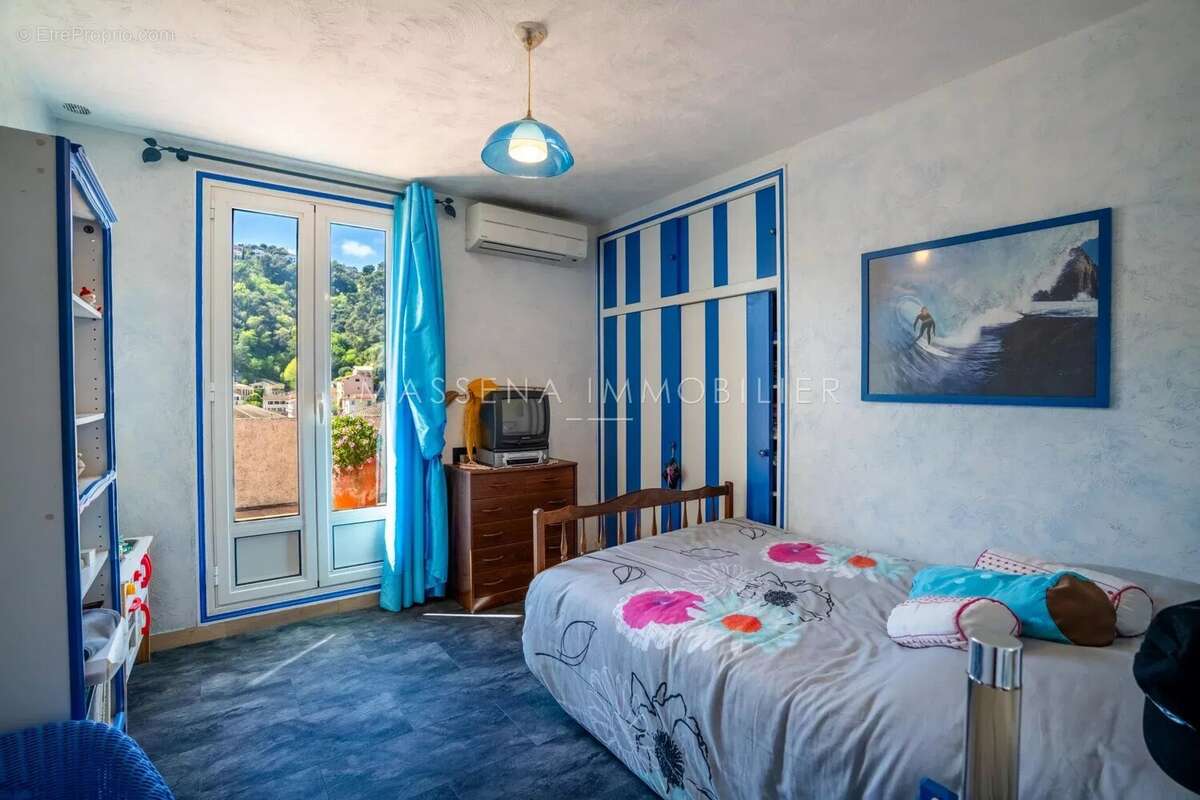 Maison à SAINT-ANDRE-DE-LA-ROCHE