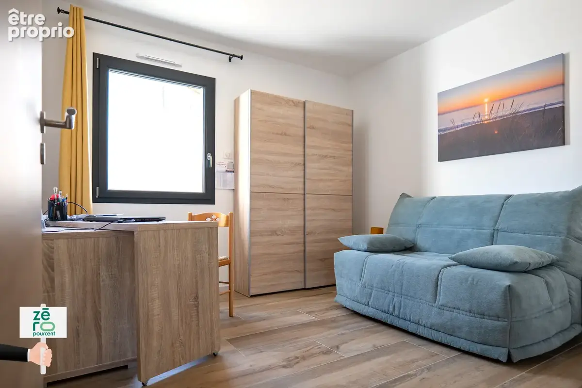 Ensemble immobilier récent de plain-pied à Saint-Michel-en-l’Herm   Maison de 110 m2 et logement indépendant - photo 12