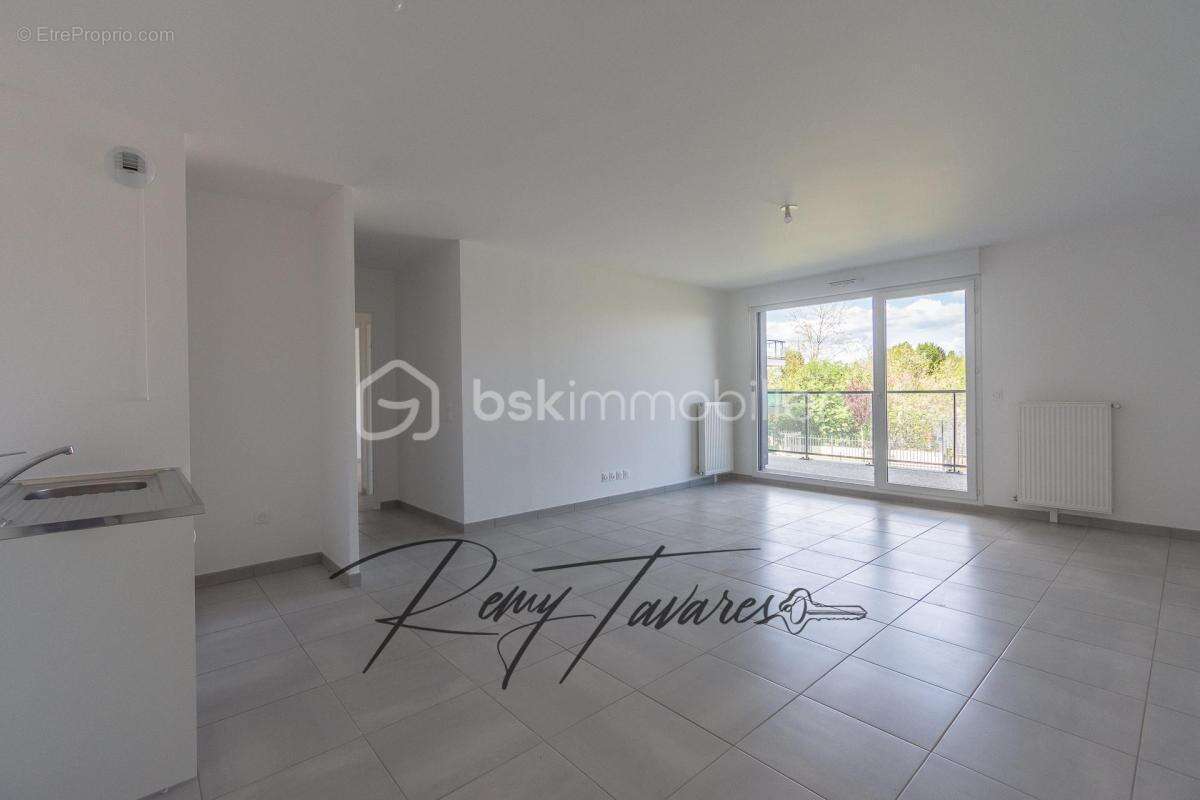 Appartement à NEMOURS