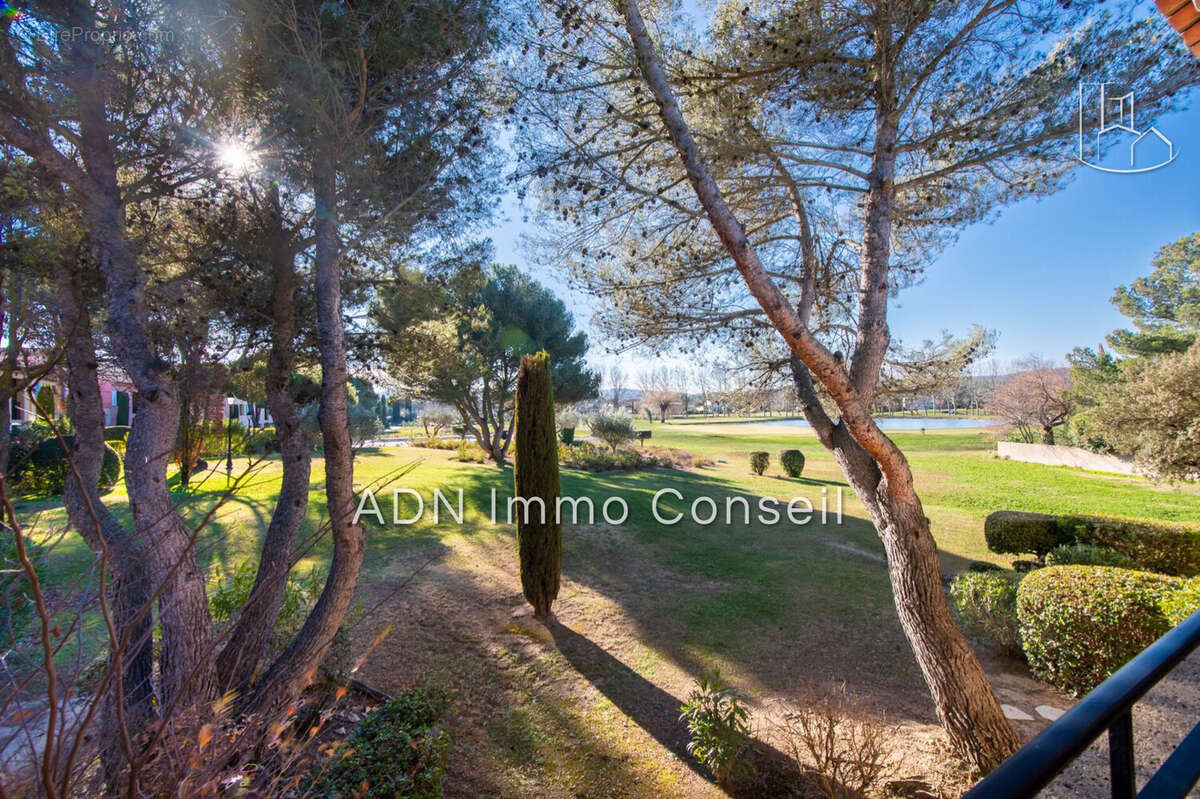 Appartement à MALLEMORT