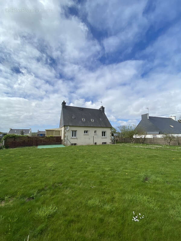Maison à MINIHY-TREGUIER