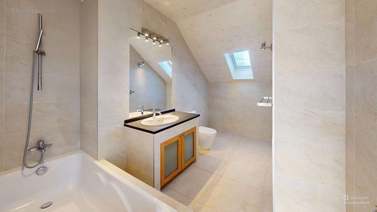 Appartement à CRANVES-SALES
