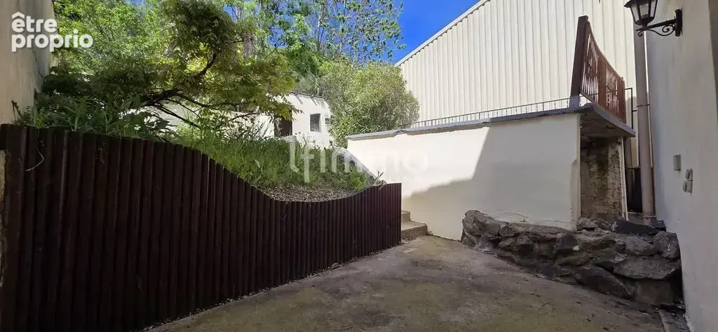 Maison lumineuse avec extérieur - photo 6