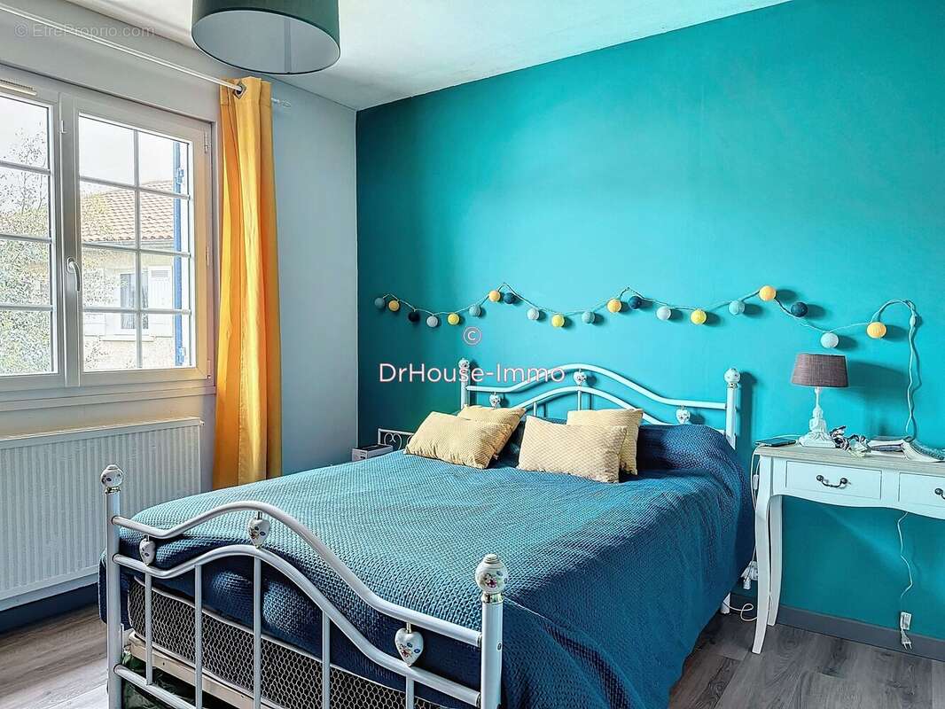 Maison à COULOUNIEIX-CHAMIERS