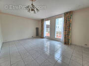 Appartement à MONTIGNY-LE-BRETONNEUX