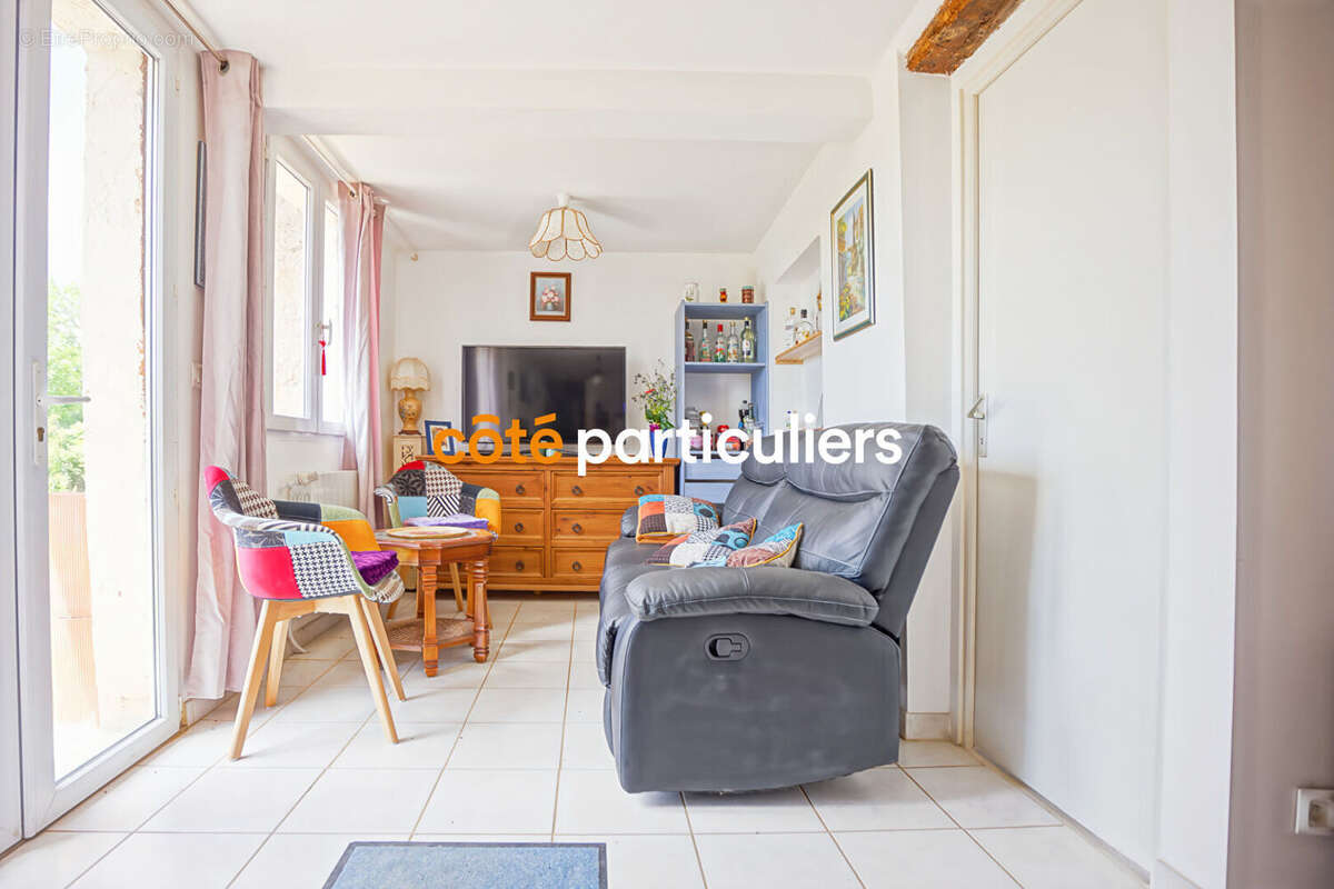 Maison Paulinet 6 pièce(s) 102 m2 - photo 2