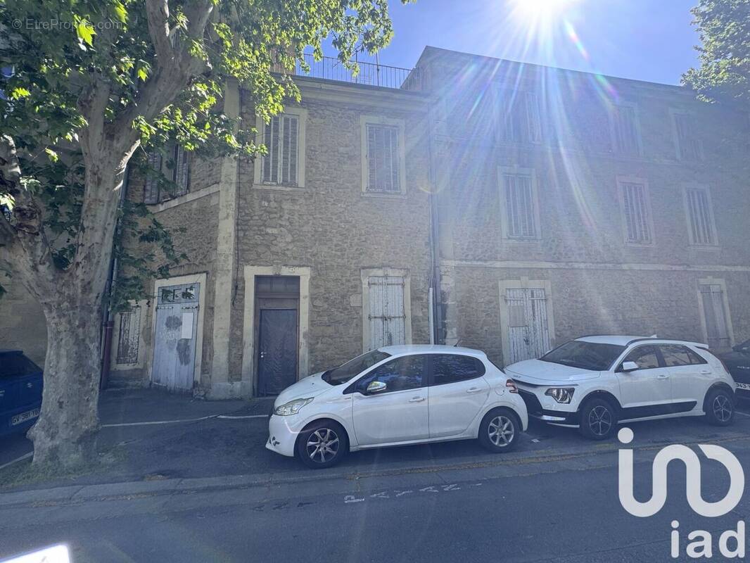 Photo 1 - Appartement à SALON-DE-PROVENCE
