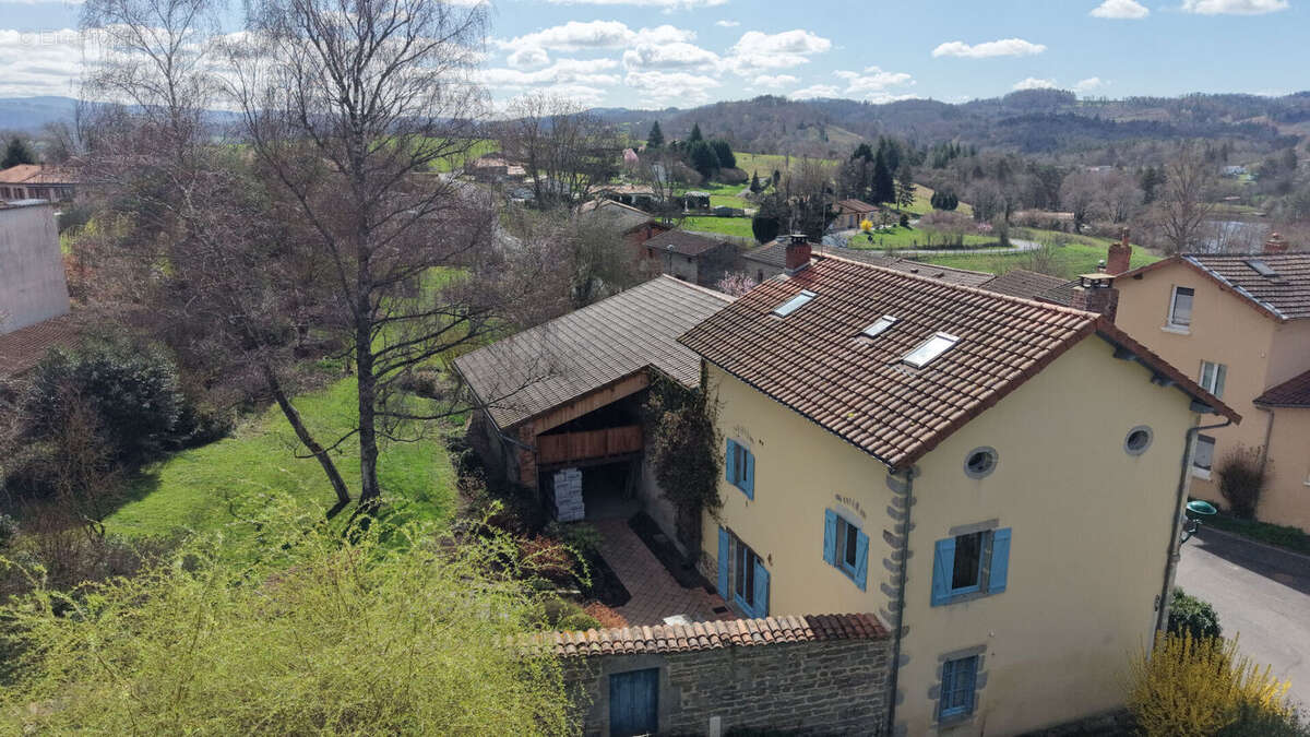 Maison à ESTANDEUIL