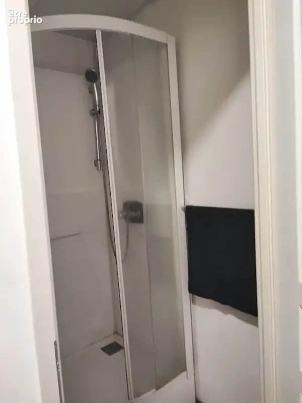 A VENDRE - LIMOGES SECTEUR JOURDAN - 166 m² de bureaux transformables en appartement avec parking - photo 5