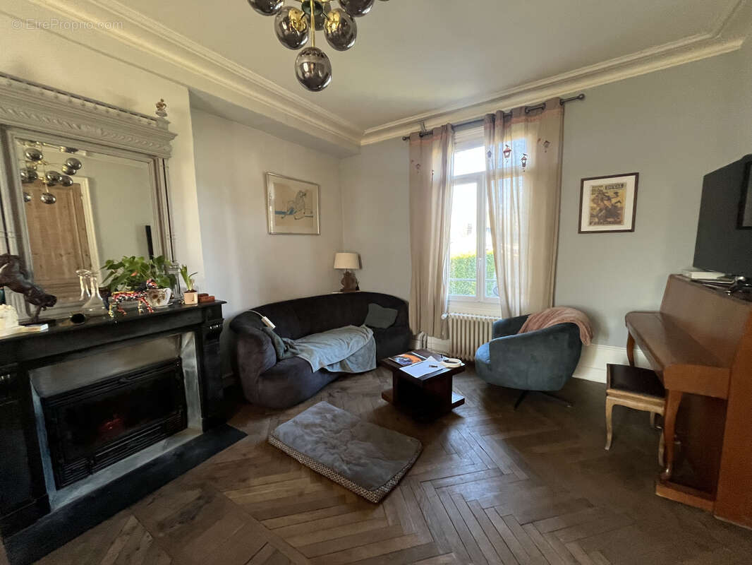 Maison à FOUCARMONT