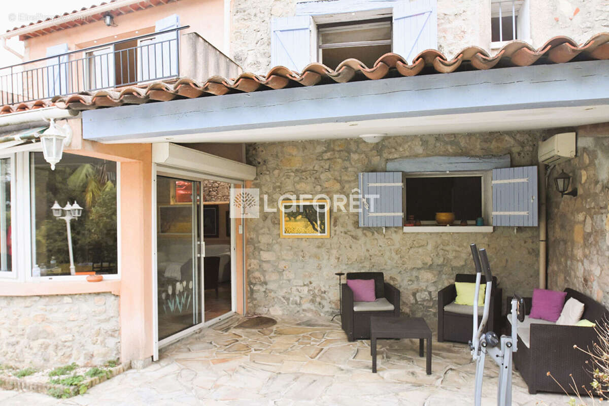 Maison à FAYENCE
