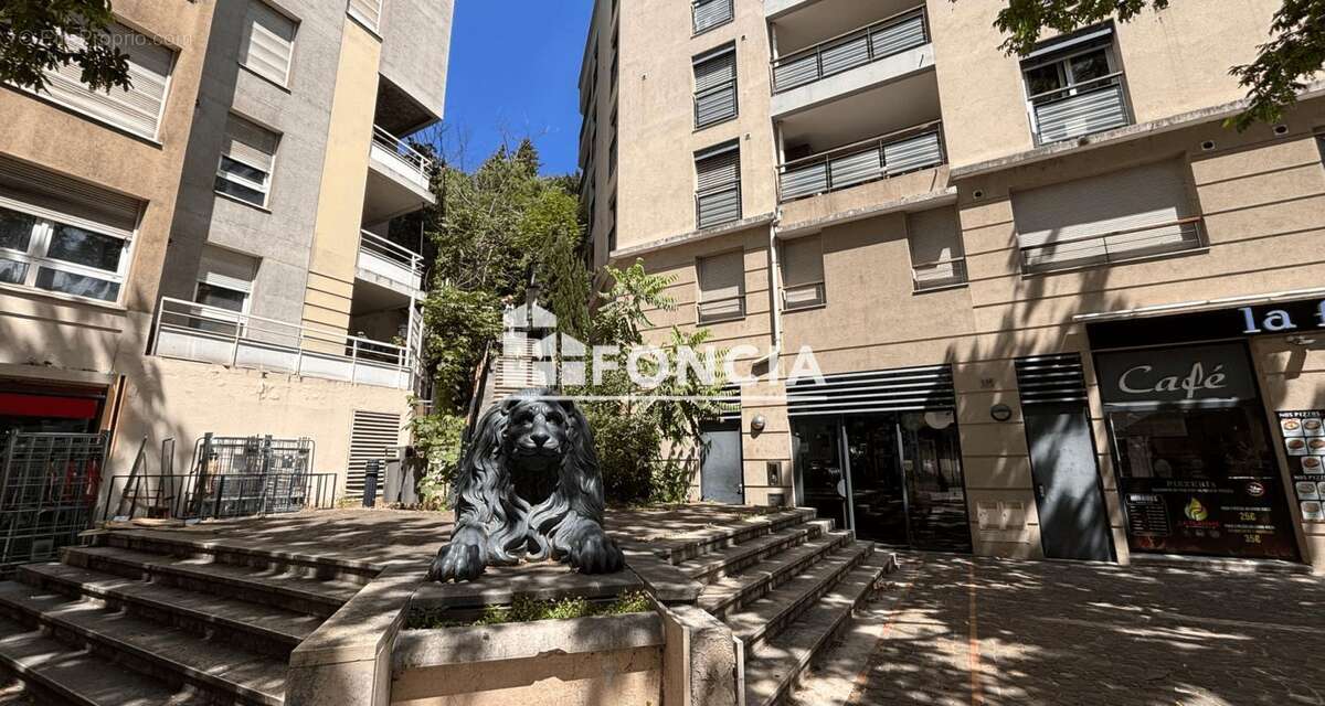 Appartement à CALUIRE-ET-CUIRE