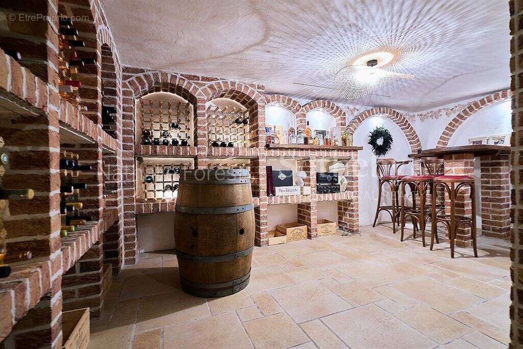Maison à CROIX