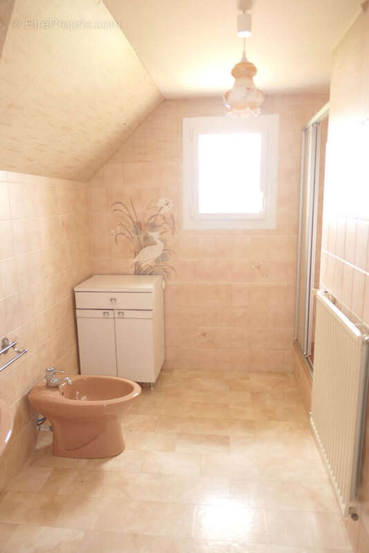 Maison à NOTRE-DAME-DU-TOUCHET