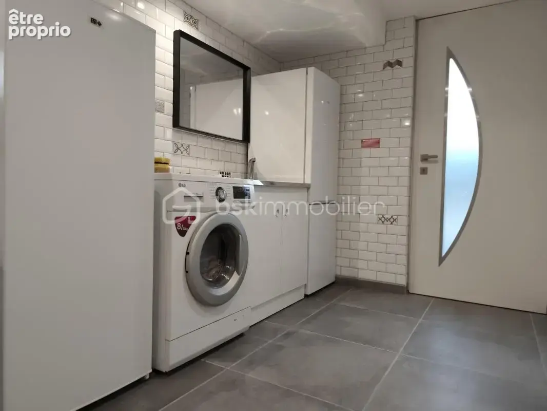  Montigny-lès-Metz – Maison familiale rénovée avec prestations de qualité - photo 15