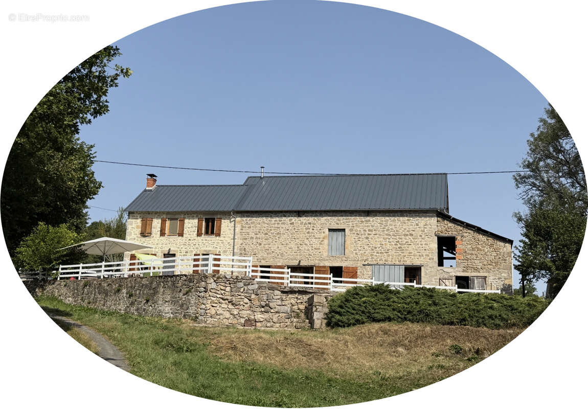 Maison à GOUTTIERES