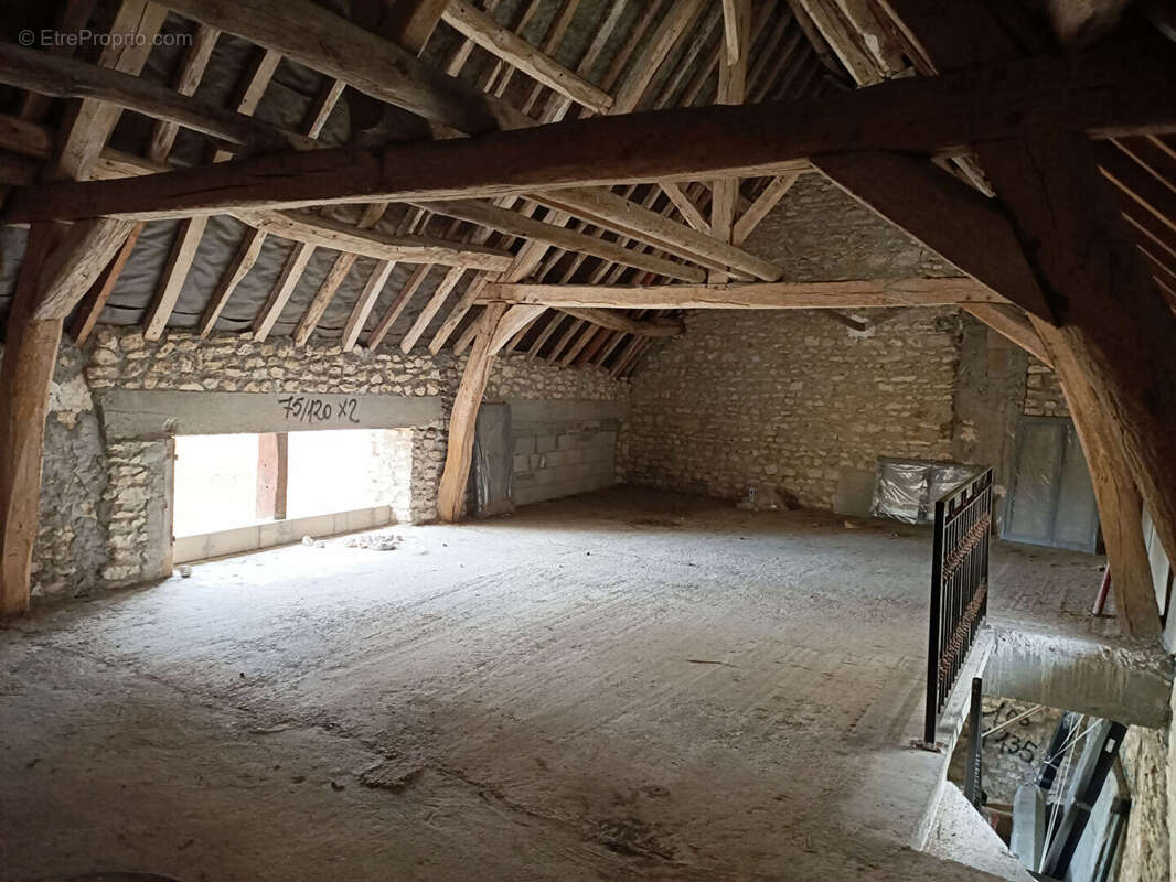 Autre à MAREIL-SUR-MAULDRE