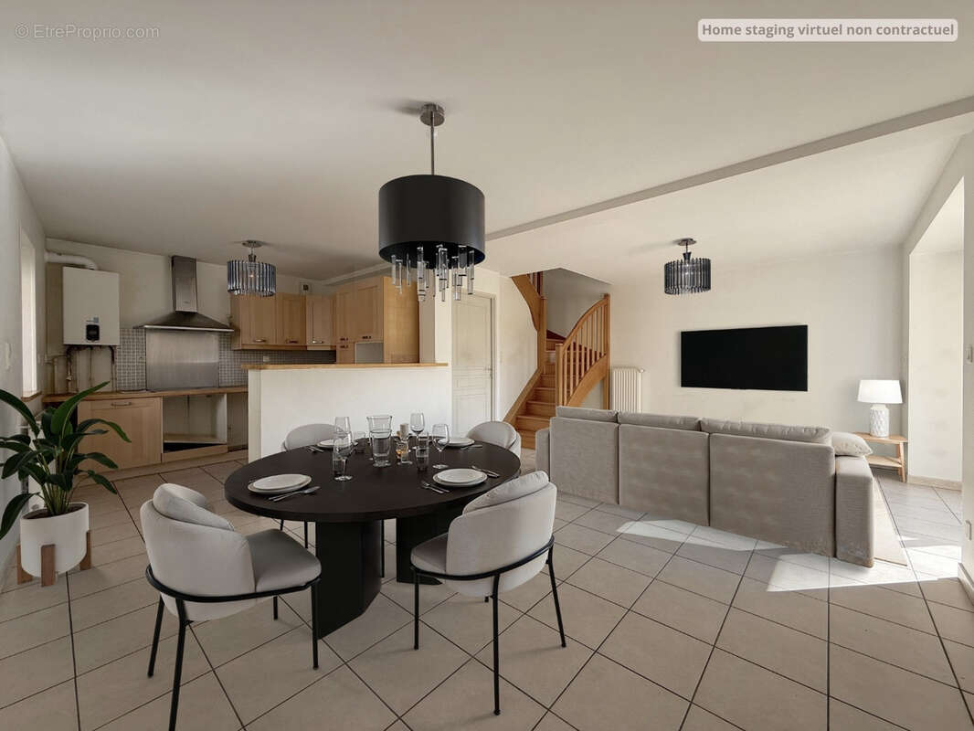 Appartement à LA TOUR-DE-SALVAGNY