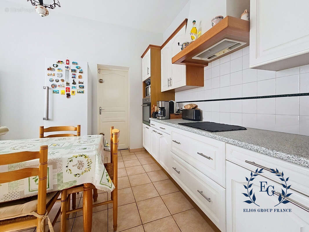 Maison à NANS-LES-PINS