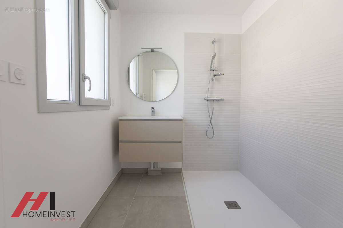 Appartement à MARSEILLE-11E