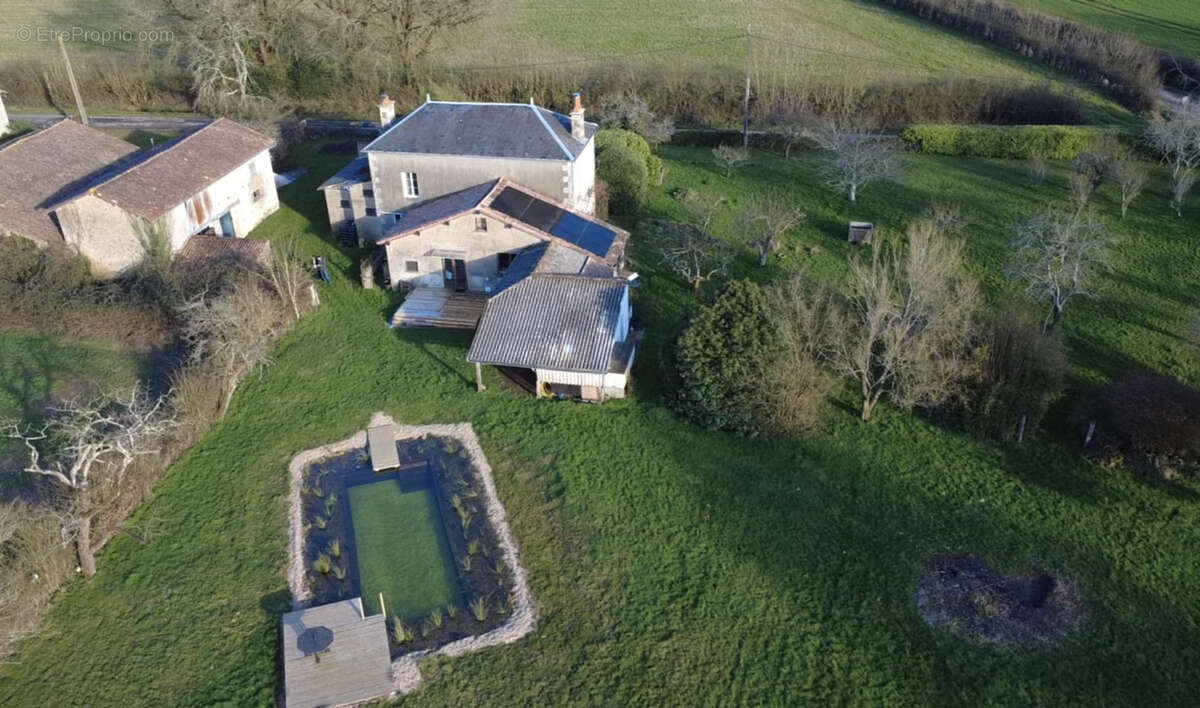 Maison à VAUSSEROUX