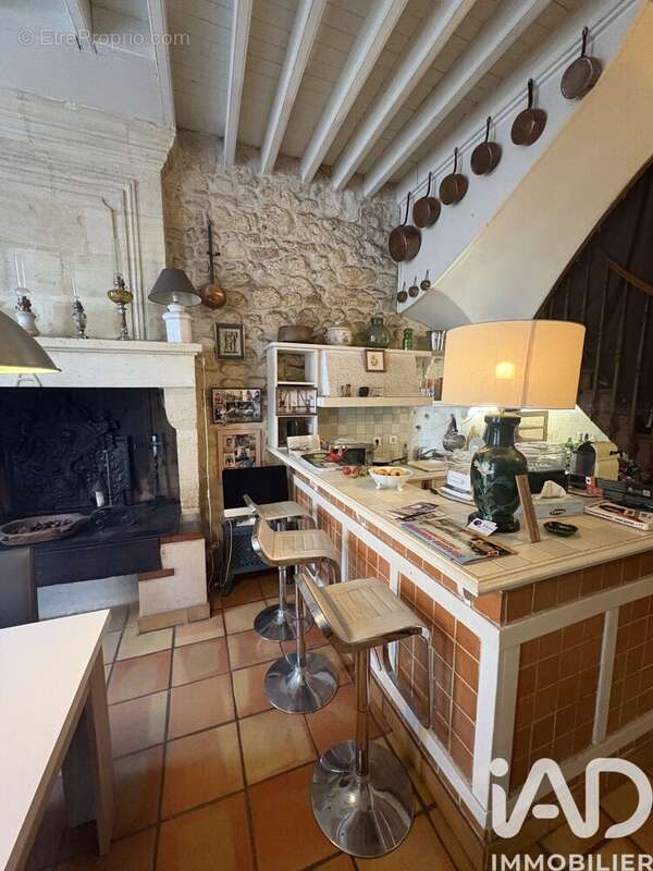Maison 180 m² à Francs  - photo 6