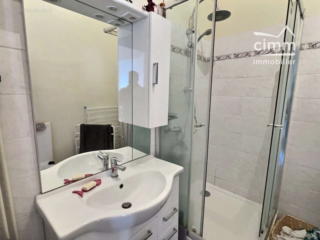 Appartement 68 m² à Grenoble  - photo 4