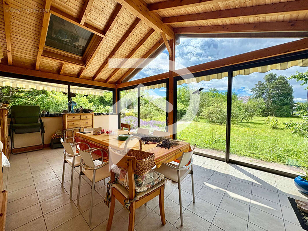 Maison Reguisheim 6 pièce(s) 187.94 m2 - photo 5