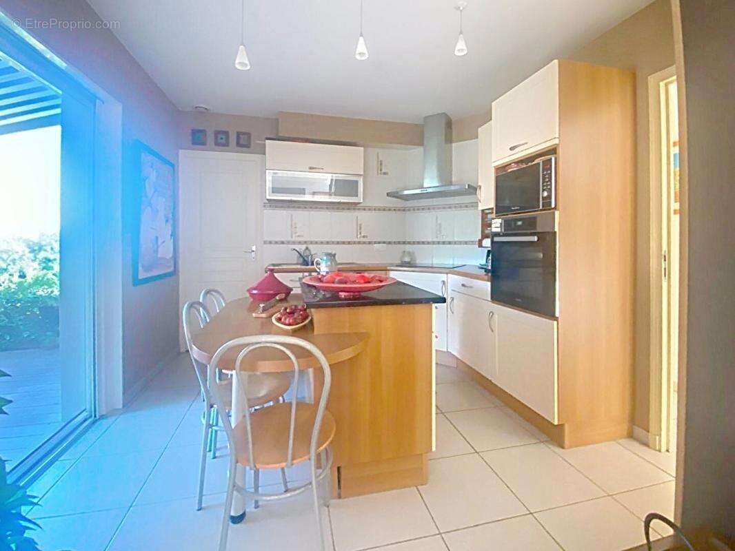 Maison Donzenac 6 pièce(s) 118 m2 - photo 5